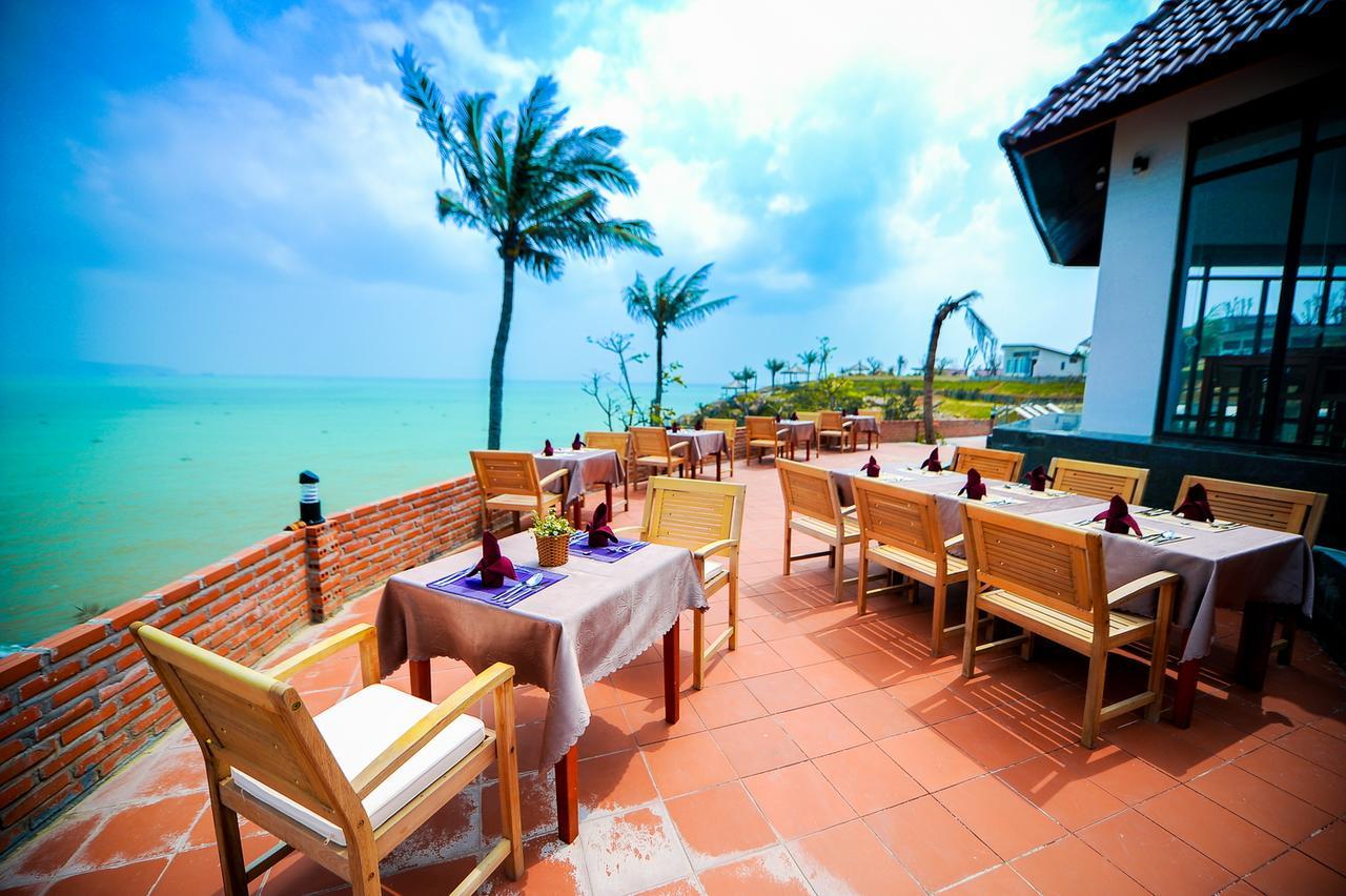 Aurora Villas And Resort Куинён Экстерьер фото